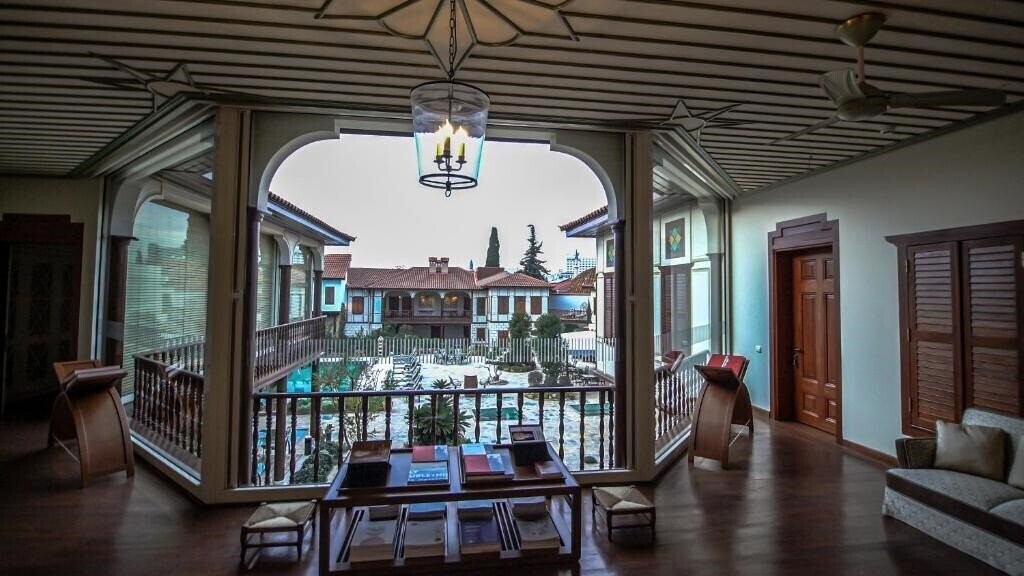Картинка Ruin Adalia Hotel 5*