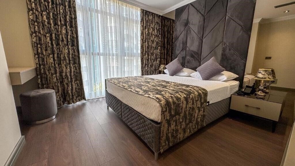 Фото Alice Hotel 5*