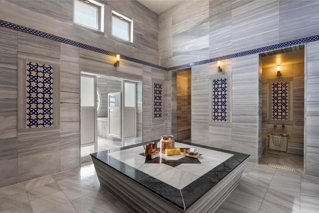 Фотографія Limak Lara De Luxe Hotel & Resort 5*