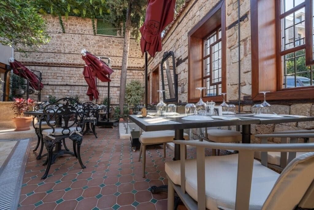 Изображение Belmondo Suites 3*