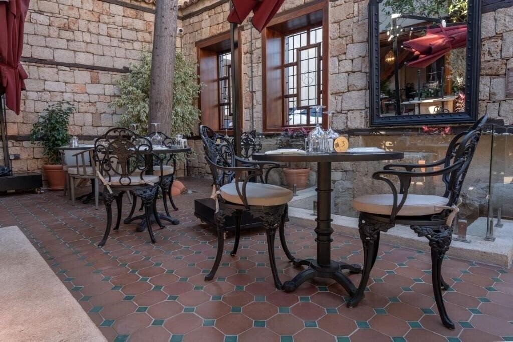 Картинка Belmondo Suites 3*