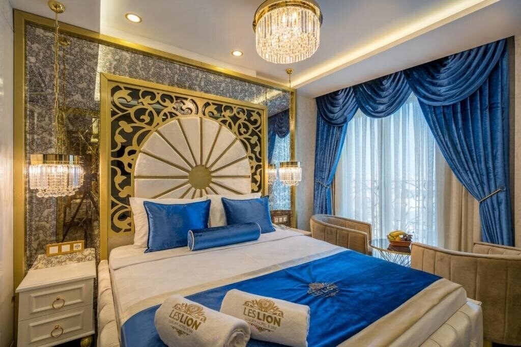 Отель Les Lion Luxury SPA 3*