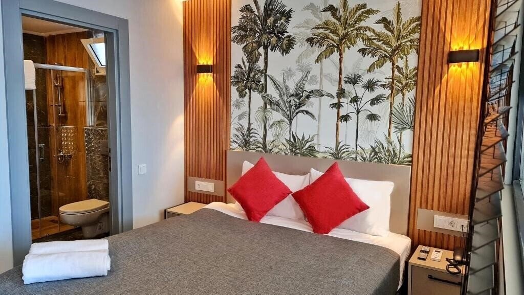 Фото Lets Stay Panorama Suites 4*