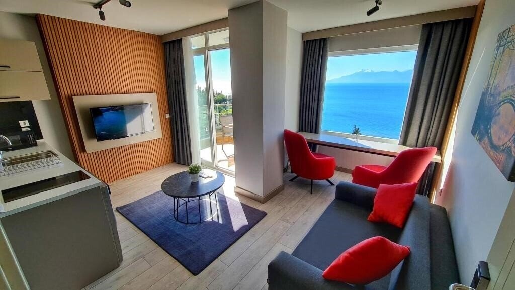 Картинка Lets Stay Panorama Suites 4*
