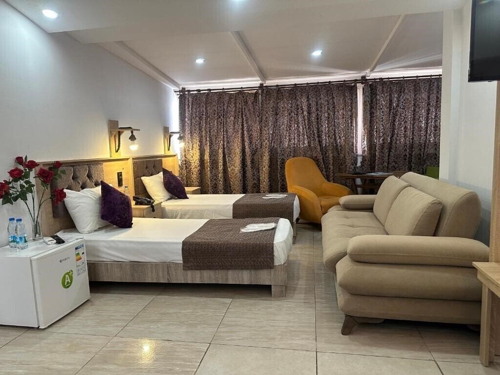 Фото Beyond Hotel 3*