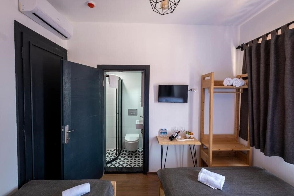 Фотографія Solo Hotel 3*