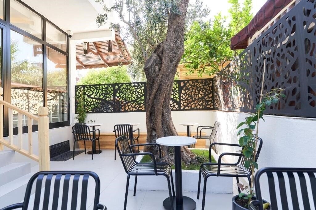 Изображение Audo Local Hotel 3*