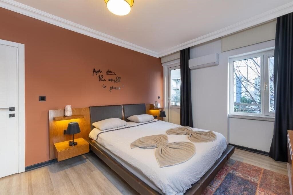 Фото Melissa's Suites Lara 4*