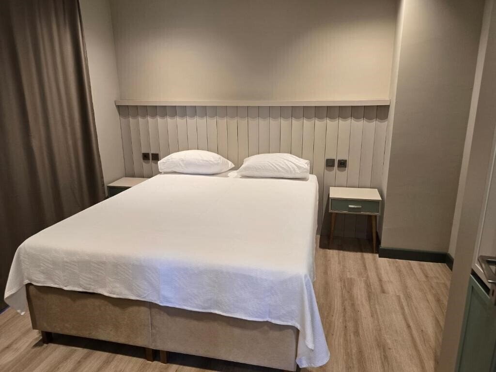 Фотография Meyde Plus Suite 3*