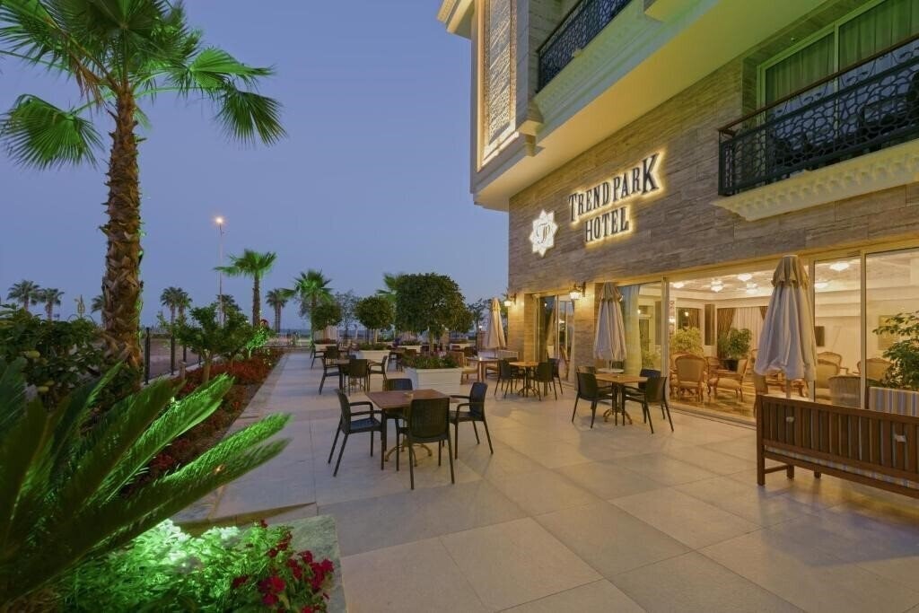 Отель Trend Park Hotel 3*