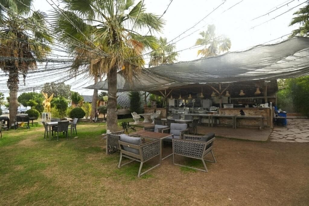 Изображение White Country Villages Hotel 3*
