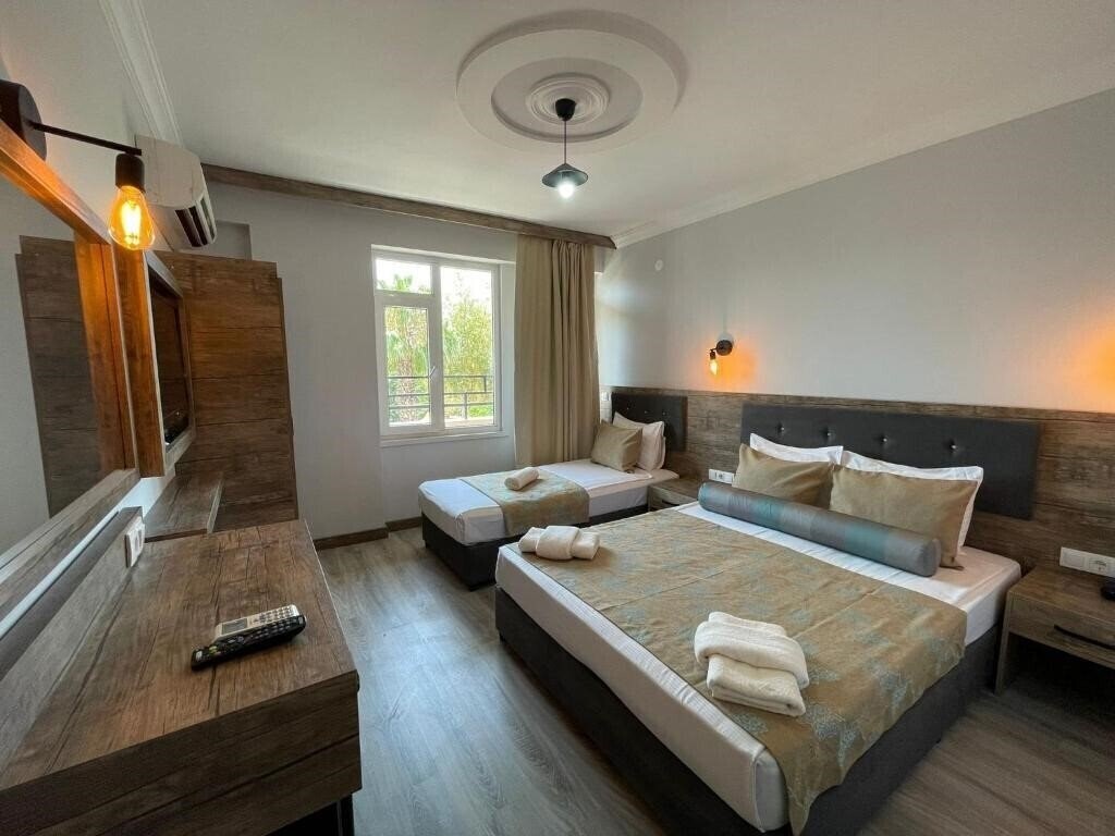 Фото Seven City Hotel 2*