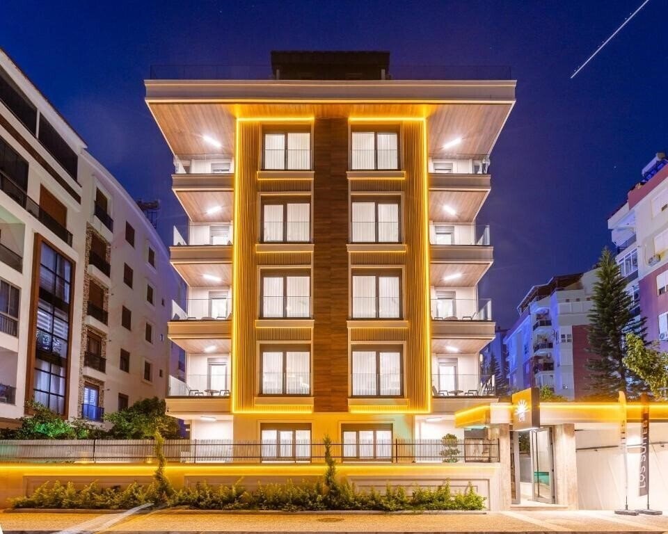 Готель Los Suites 3*
