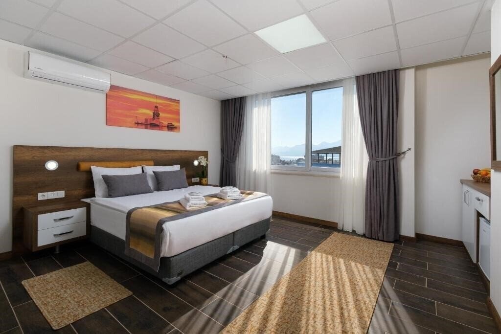 Готель River Elite Hotel 3*