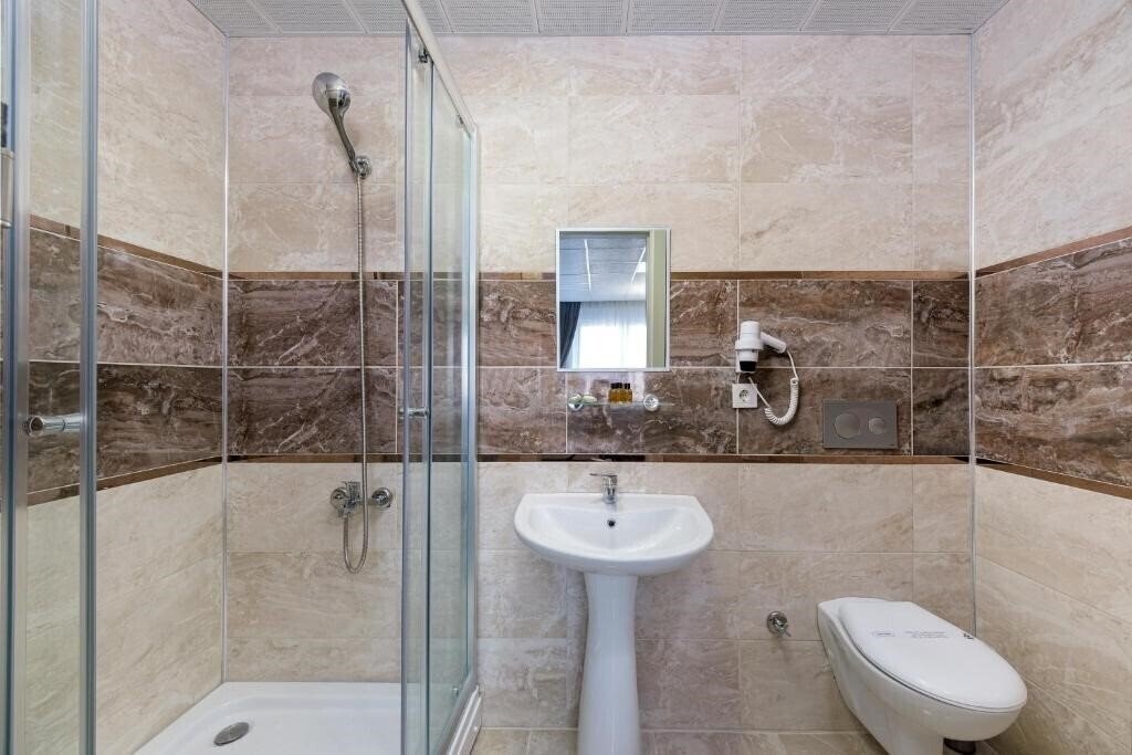 Фотографія River Elite Hotel 3*