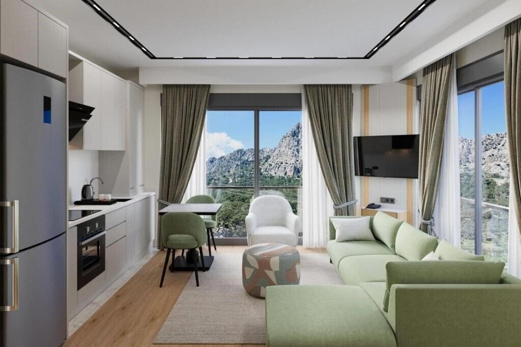 Фотографія Wyndham Garden Konyaalti 4*