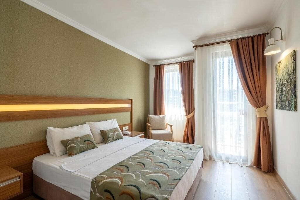 Картинка La Brisa Hotel 3*