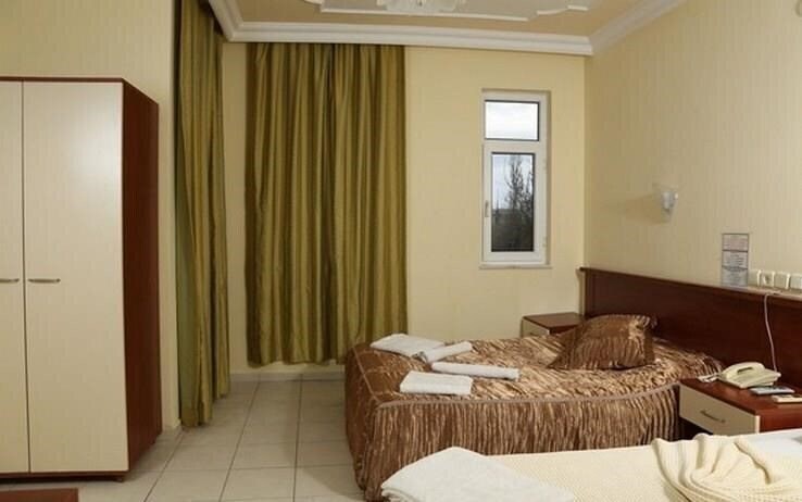 Фотография Yellow Stars Hotel 3*