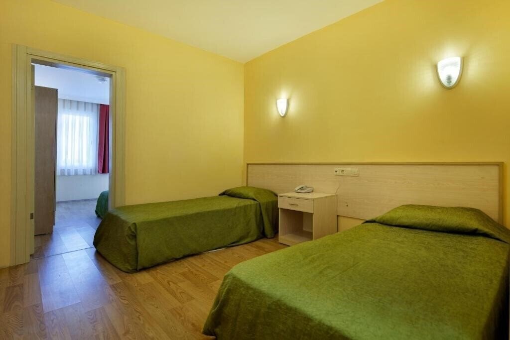 Фотографія Garden Park Beldibi Hotel (ex. Free Green Hotel, Limoncello Garden Club) 4*