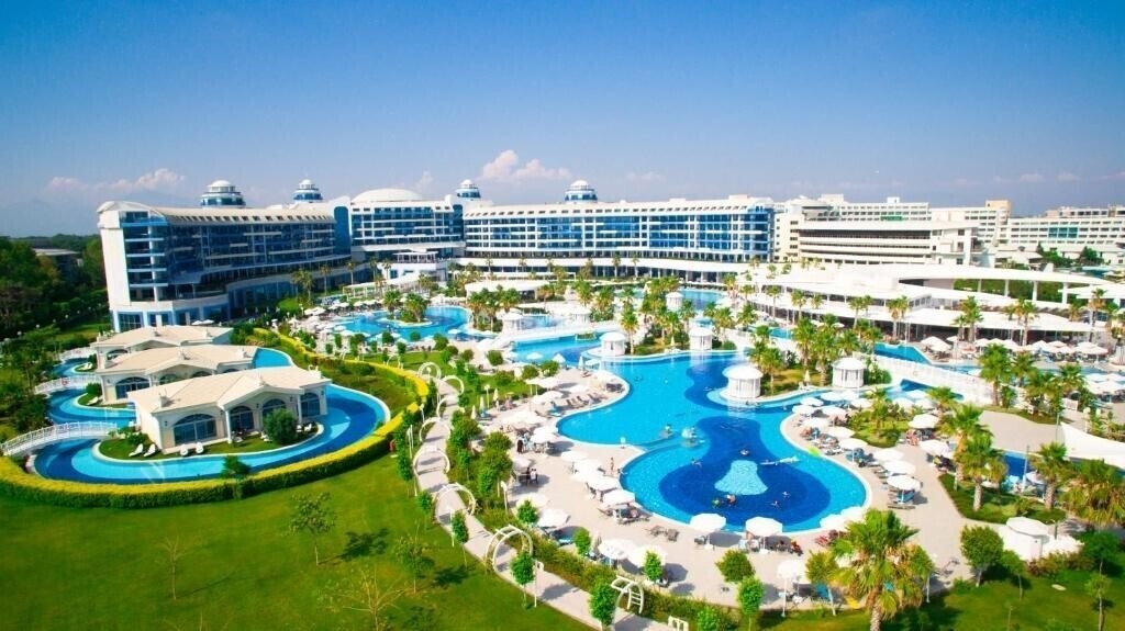 Отель Sueno Hotels Deluxe Belek 5*