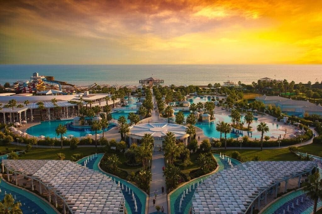 Фото Sueno Hotels Deluxe Belek 5*