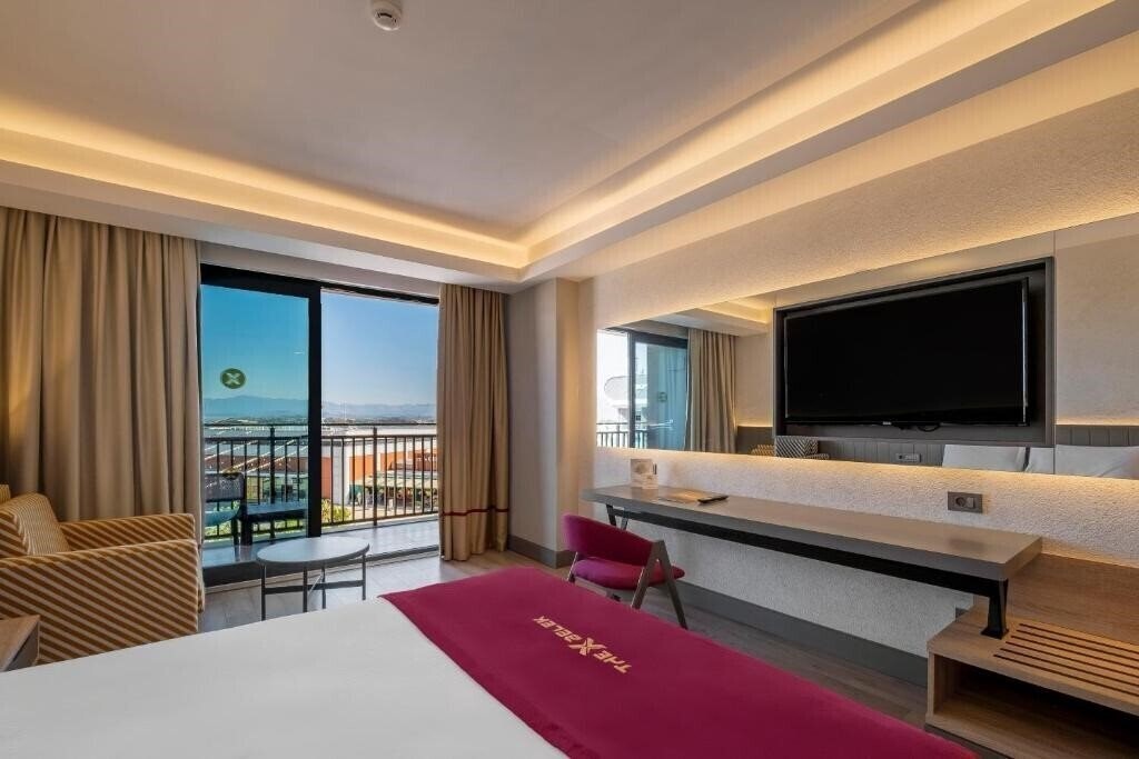Фото The X Belek 5*