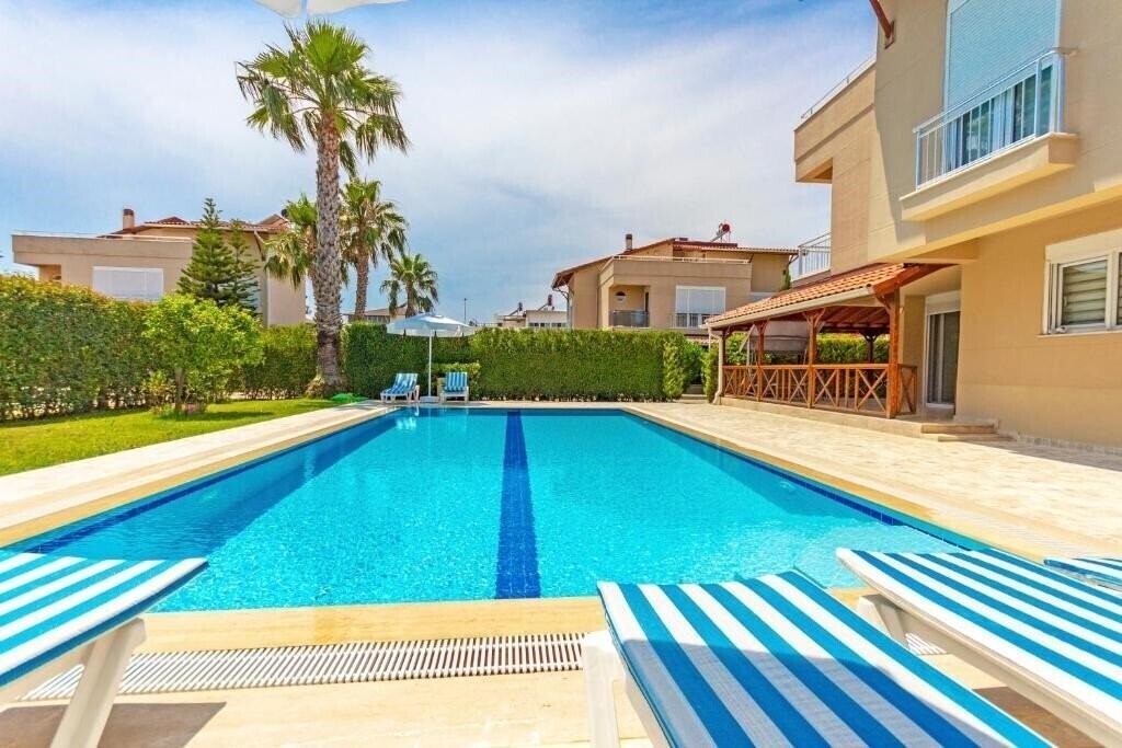 Изображение Paradise Town Villa Alison 3*