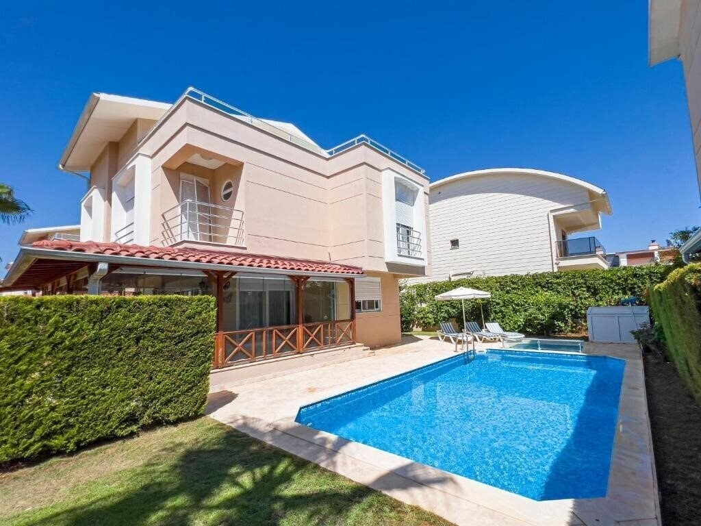 Изображение Paradise Town Villa Marina 3*