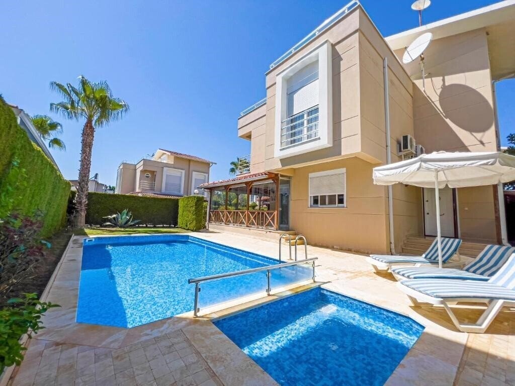 Картинка Paradise Town Villa Marina 3*