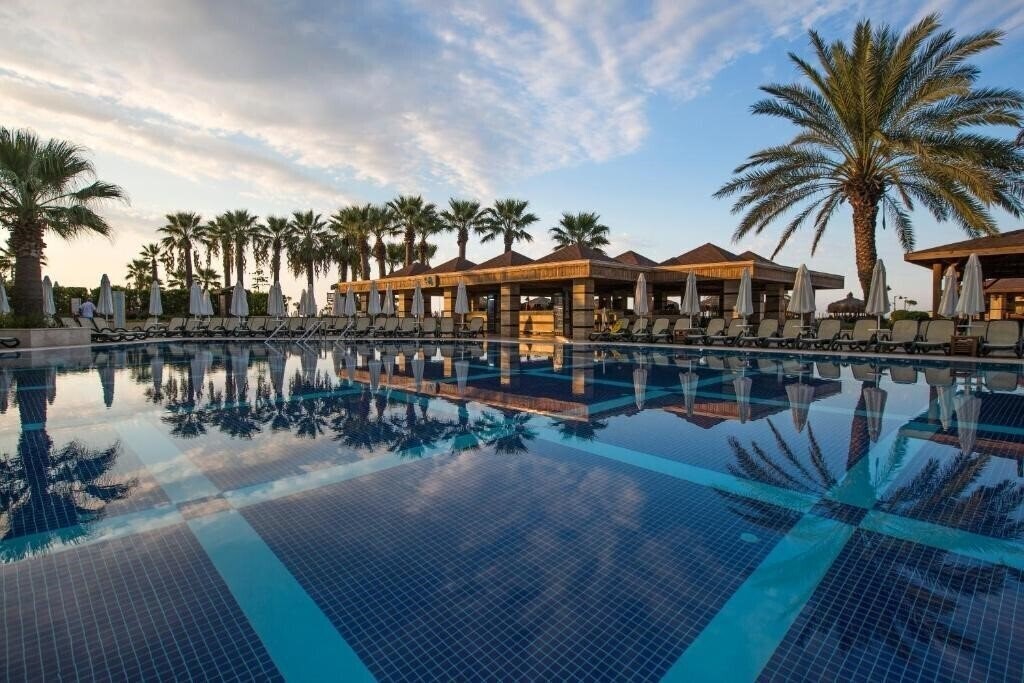 Фото Crystal Tat Beach Golf Resort & SPA 5*