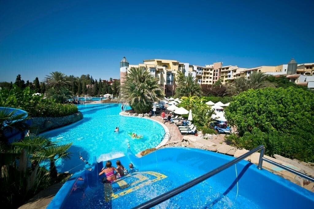 Готель Limak Arcadia Golf Resort 5*
