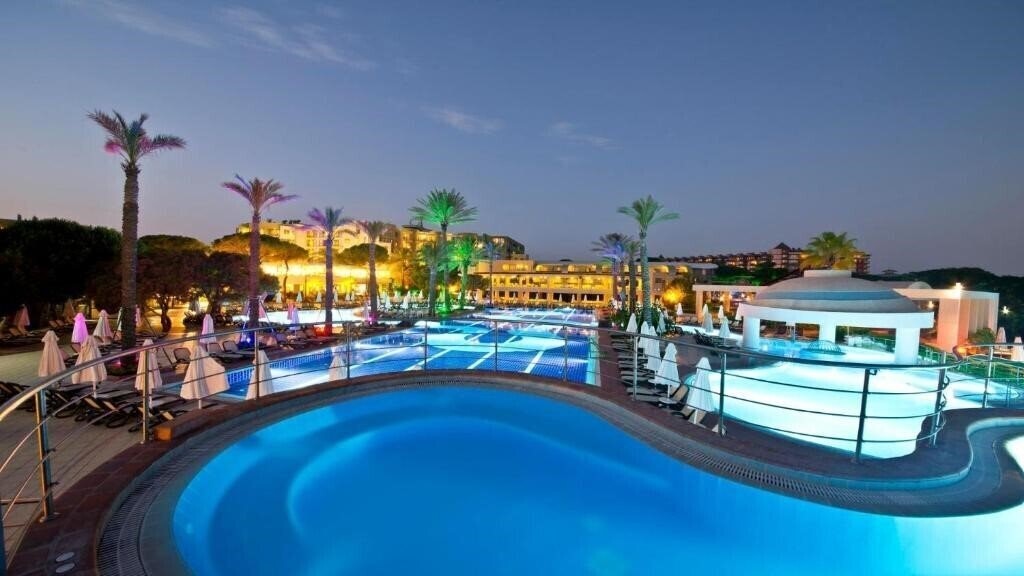Отель Limak Atlantis Deluxe Hotel & Resort 5*