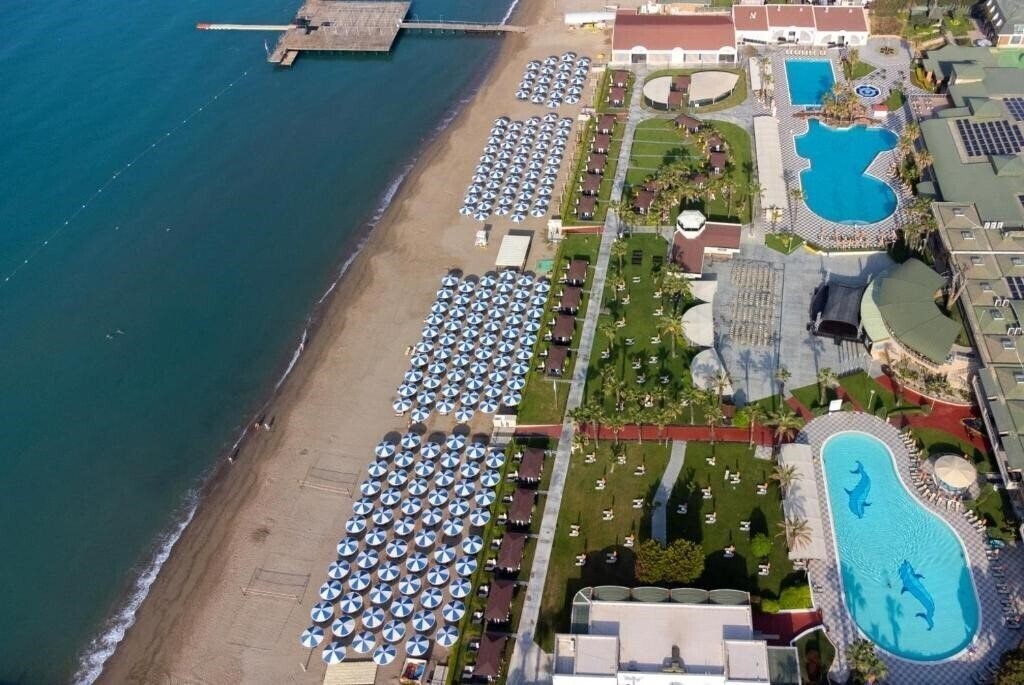 Готель Pine Beach Belek 5*