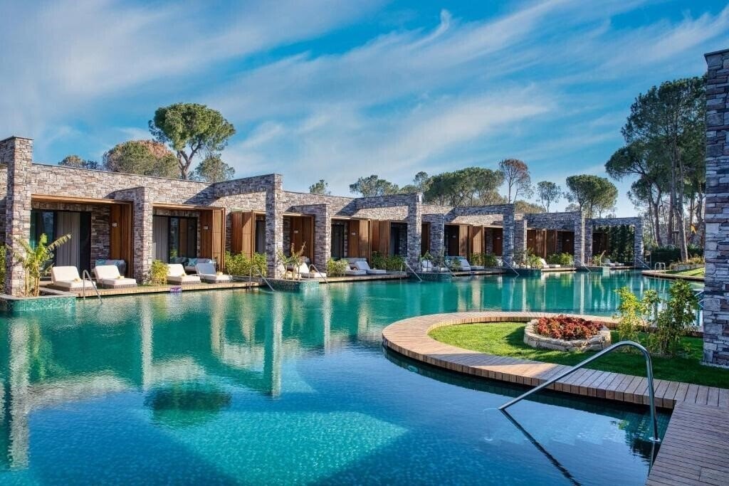 Отель Kaya Palazzo Golf Resort 5*