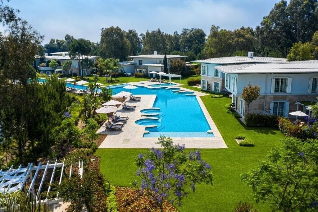 Фотографія Azure Villas by Cornelia 5*