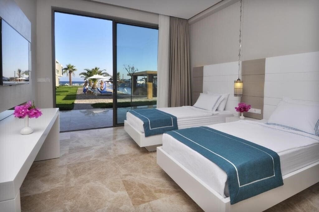Фото Luga Boutique Hotel 5*
