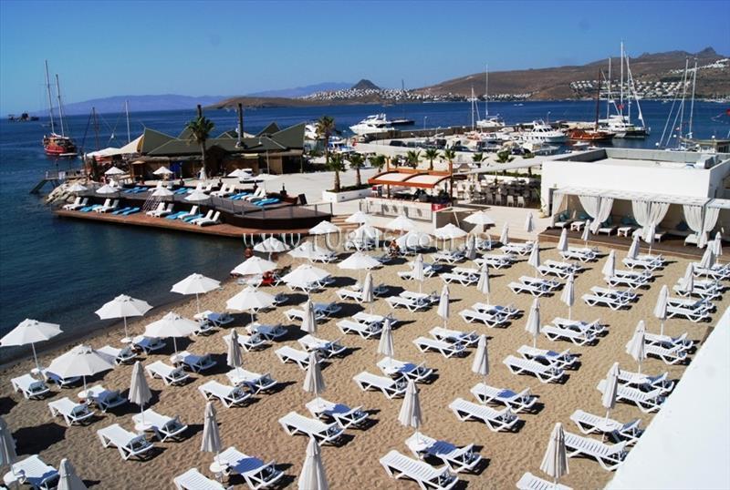 Фото Lugga Boutique Hotel & Beach 5*