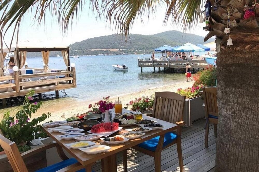 Фото Beyaz Suite Hotel 4*