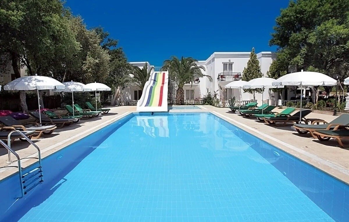 Готель Club Alisya 3*
