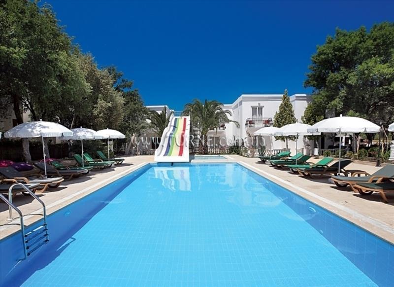 Готель Club Alisya 3*