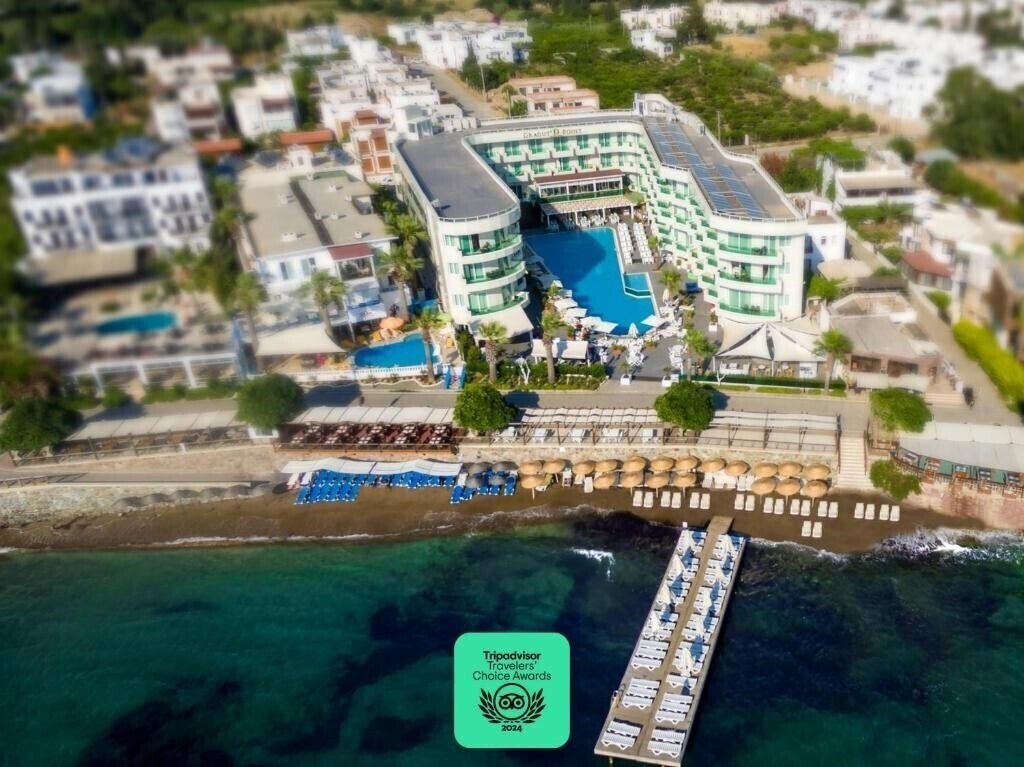 Готель Dragut Point South Hotel 4*