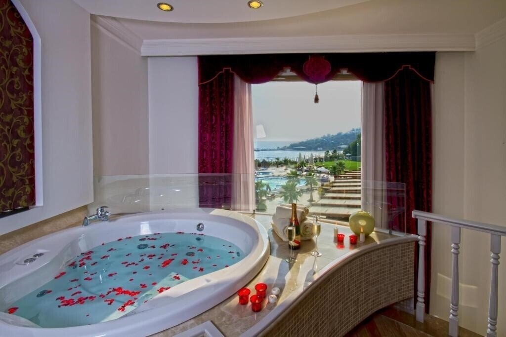 Фотографія Sianji Wellbeing Resort 5*