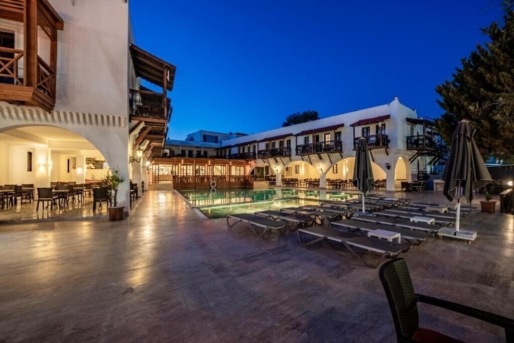Зображення Costa Bitezhan Hotel 4*
