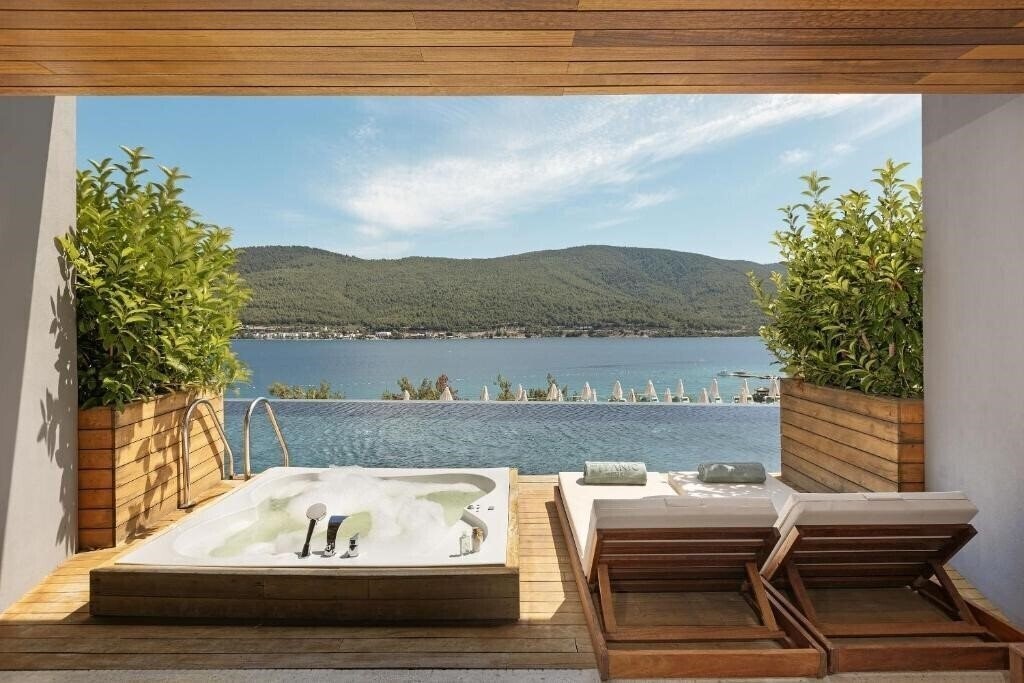 Зображення Titanic Luxury Collection Bodrum 5*