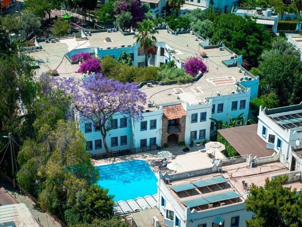Картинка Atrium 3*