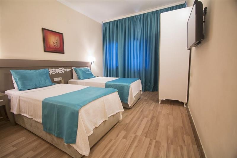 Зображення Sky Nova Hotel & Suites 4*