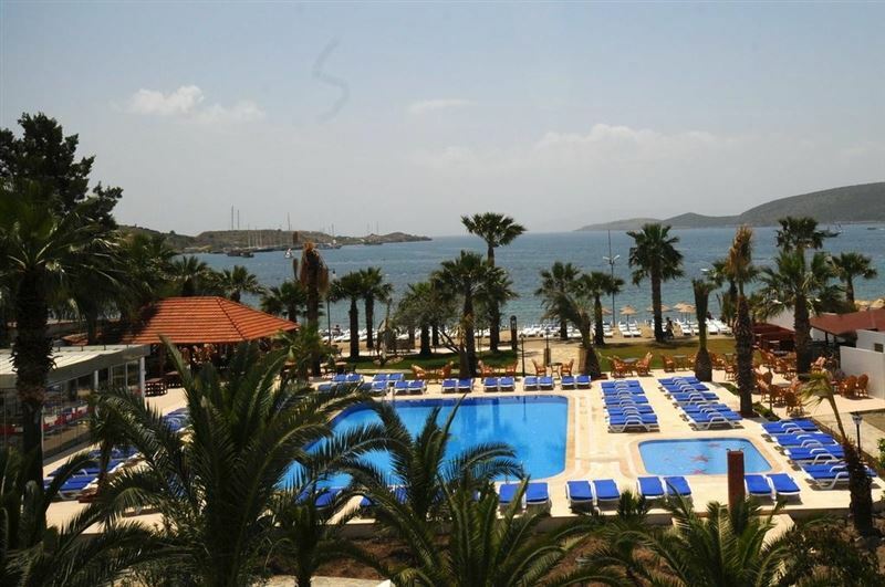 Картинка Nagi Beach Hotel 3*