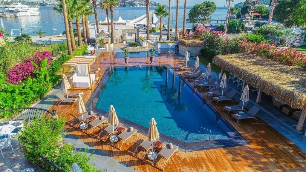 Готель Vita Bella Resort & SPA 4*