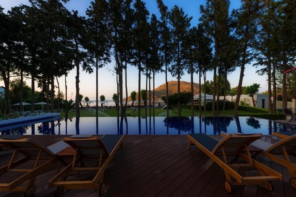 Зображення Liv by Bellazure 4*