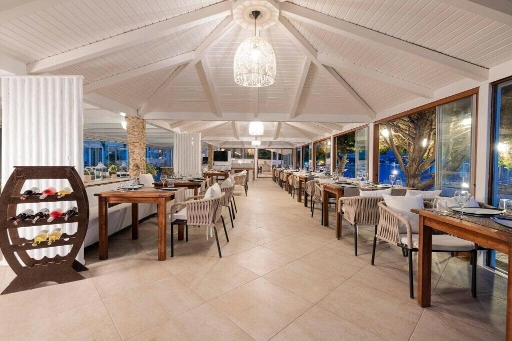 Фотографія Elite Hotels 4*